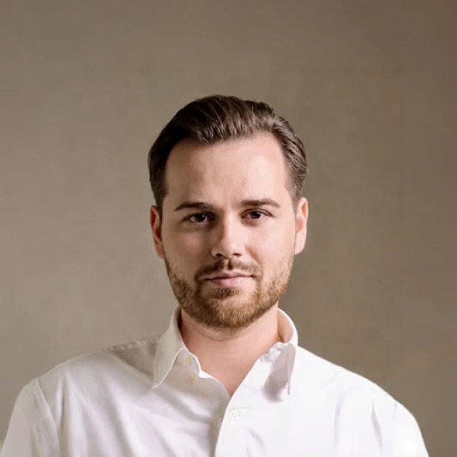 Tobias Fischer