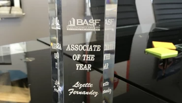 CREATIVE MINDWORKS - Award 1