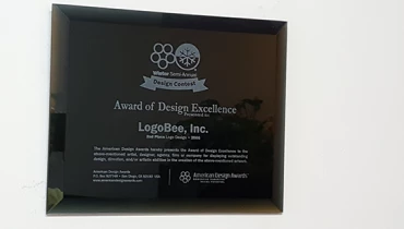 LogoBee - Award 1
