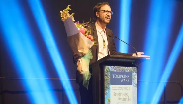 Incredible AI - Award 1