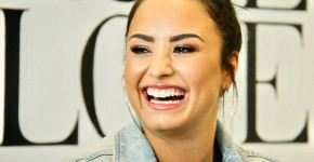 Demi Lovato with C.A.S.T. Centers