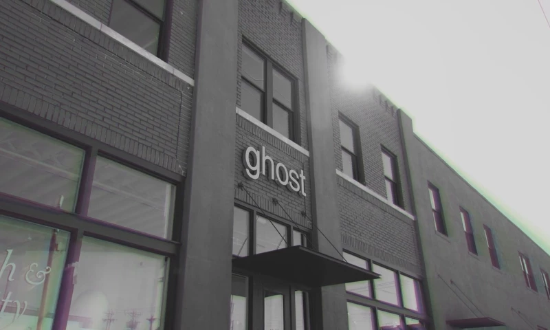 Ghost - Photo - 2