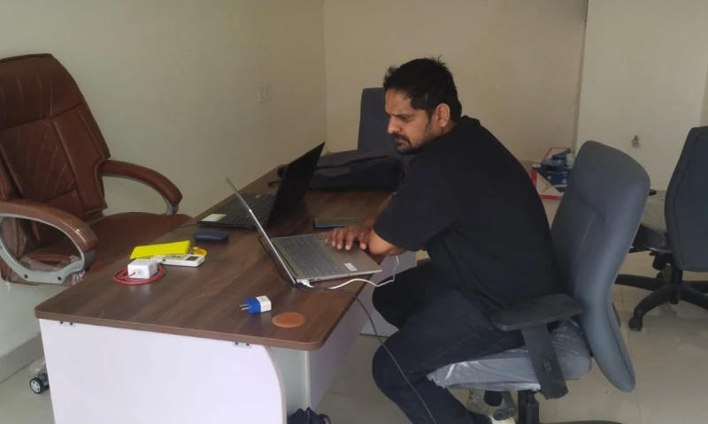iTwelve Tech Solutions - Photo - 2