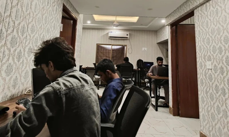 Karachi SEO Services - Photo - 3