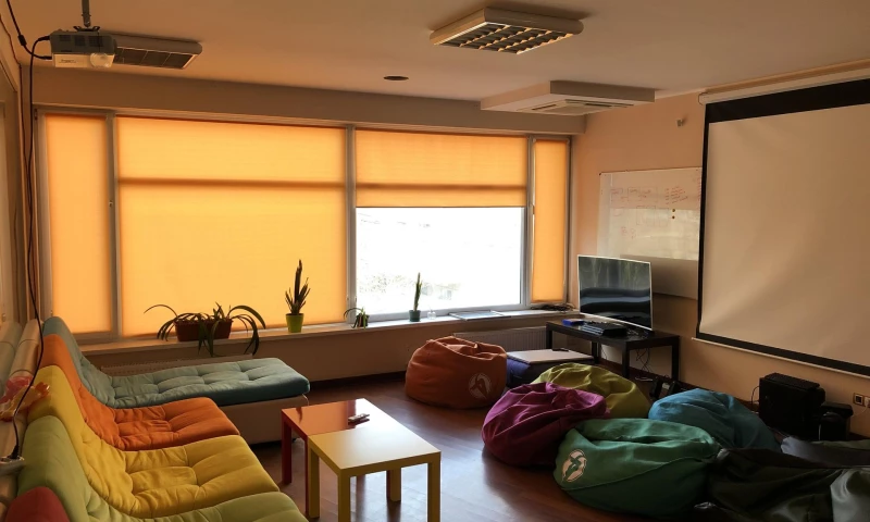Li Solutions - Photo - 3