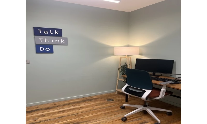 Talk Think Do - Photo - 3