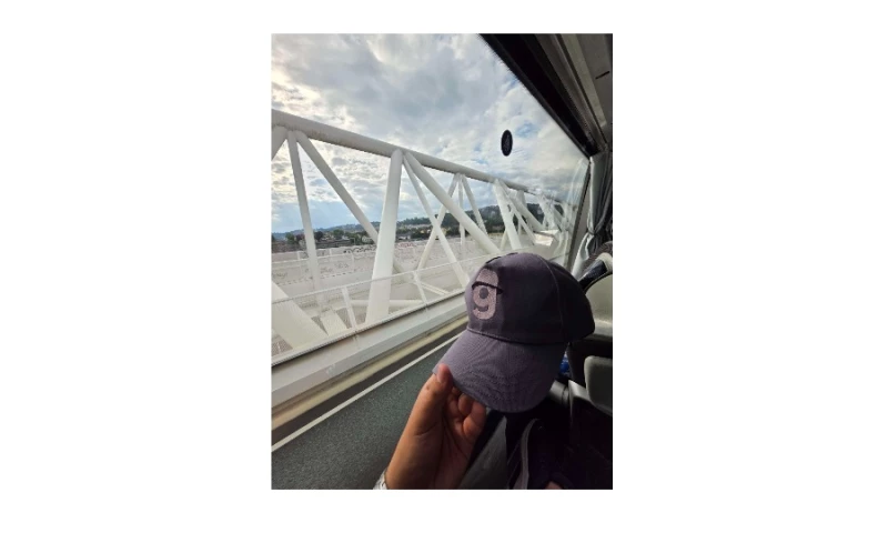 Grayhat - Photo - 3