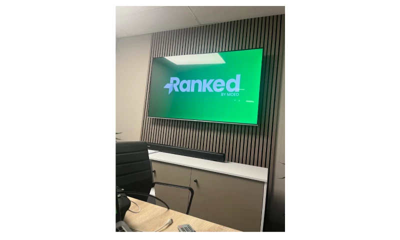 Ranked By Moed - Photo - 2