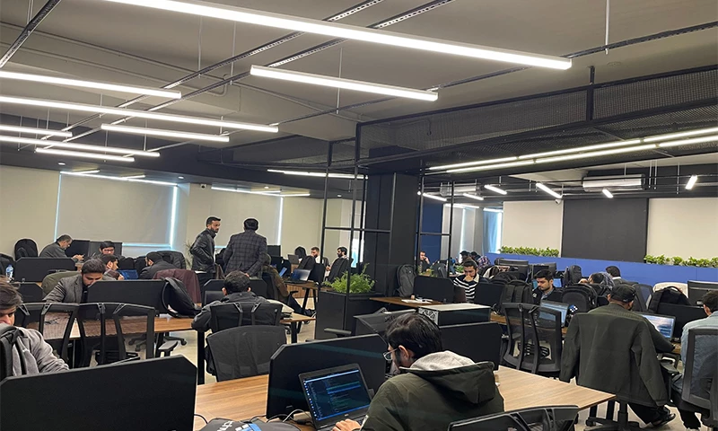 Techverx - Photo - 2