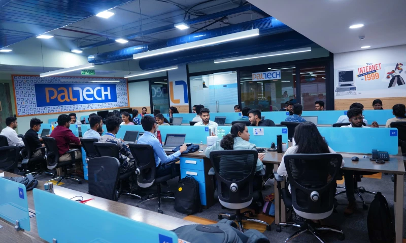 PalTech - Photo - 2