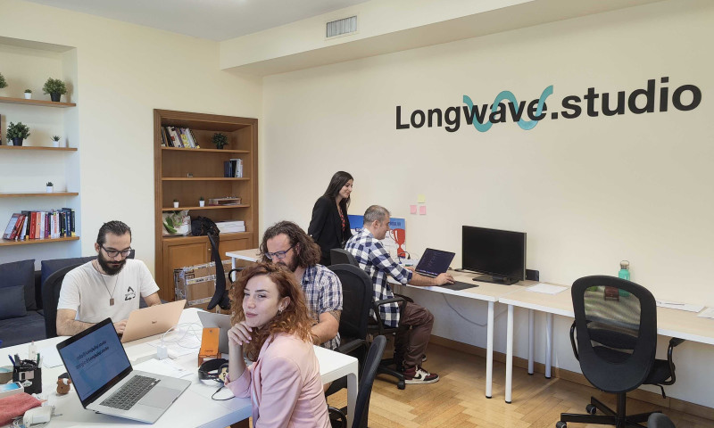 Longwave Studio - Photo - 1