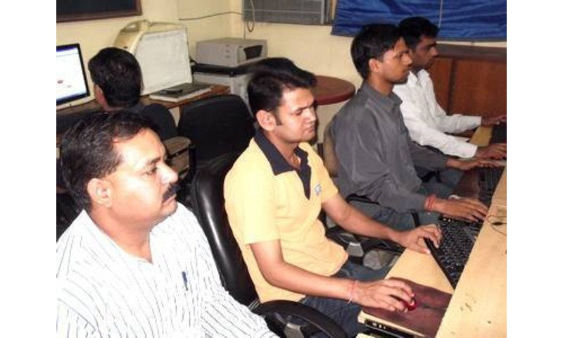 EHUB IT WEB SOLUTION - Photo - 1
