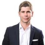 Lee Warren