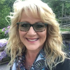 Gina Alvis Watts, GRI, CRS