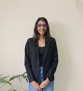 Senior Business Associate