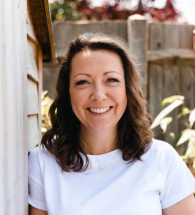 Brand & Web Designer