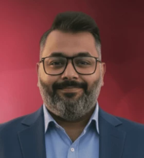 DIRECTOR - HR