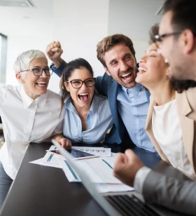 Equipo Creative Studio®