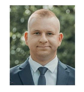 Marketing & Growth Lead