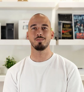 Directeur Fondateur