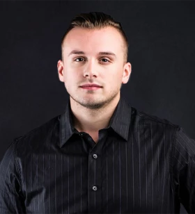 Senior Developer & Tech Specialist