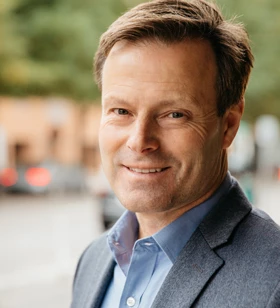 Account Strategist & Business Development