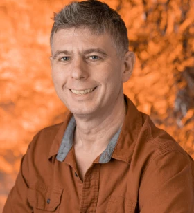 Content Specialist & Client Relationship Manager