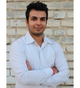 Co-Founder & Designing Head