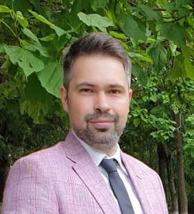 Co-Founder & Software Architect