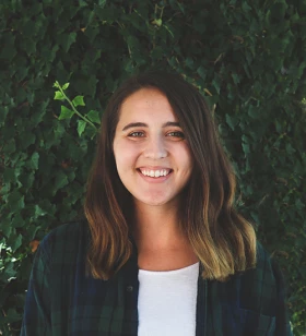 Graphic Designer & Photographer