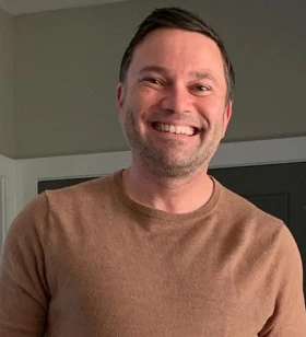 Head of Sales and Investor Relations