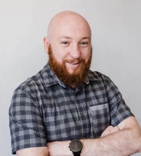 SENIOR IOS TEAM LEAD