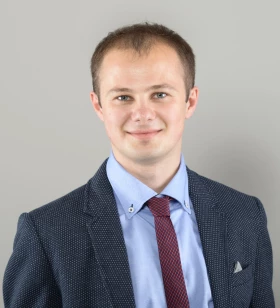 Senior HR Consultant