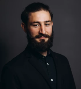 Founder and CEO at WarmDevs | Software expert Webflow, Web app