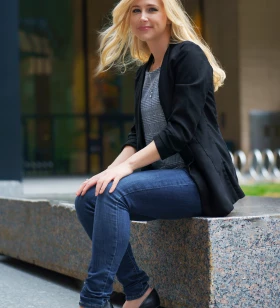 Graphic & Web Designer