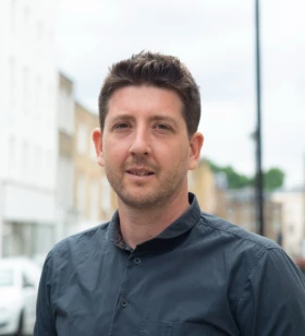 Senior Account Manager & Designer