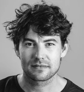 Senior UI/UX Designer