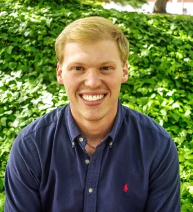 CEO & Senior Social Media Marketer