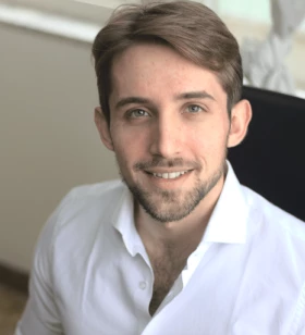 Co-Founder | Digital Strategist | Media Buyer Expert