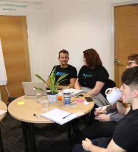 SEO Consultants, Design Team & Content Writers