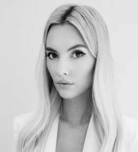 SOCIAL MEDIA MANAGER