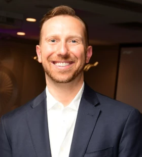 Chief Executive Officer (CEO)