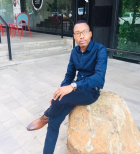 Programmer / Developer