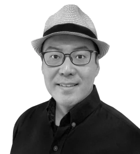 Associate Creative Consultant