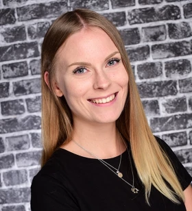 Online Marketing Managerin