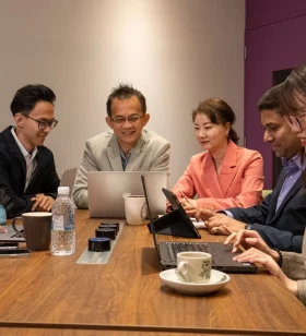 Shopify Solutions Specialist