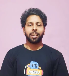 Senior UI/UX Designer