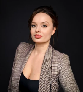 Partner, Art Director