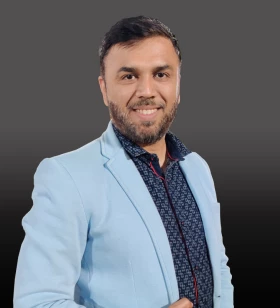 Founder & Digital Marketing Director