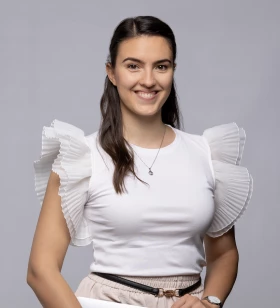 MEDIOR Graphics Designer